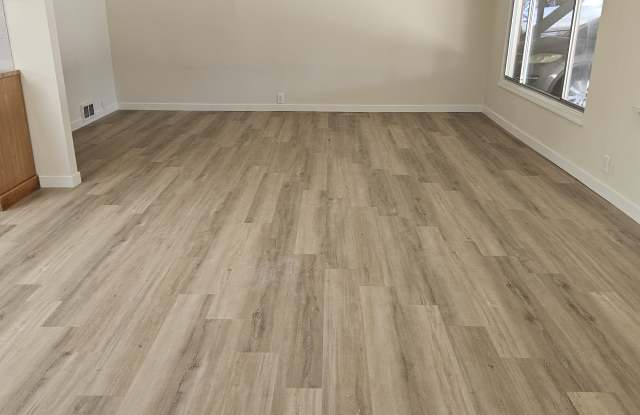 9618 Holly Dr photos photos