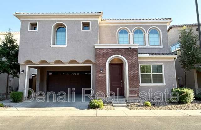 1069 E Sabino Dr photos photos