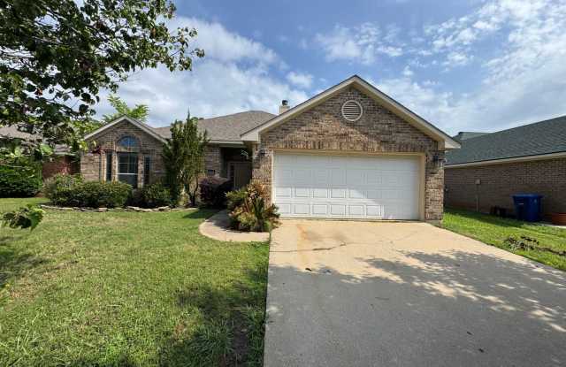 Gorgeous 3 Bedroom Home photos photos