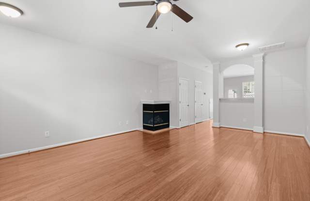 5712 Clearbay Lane - 1 Gallery 4