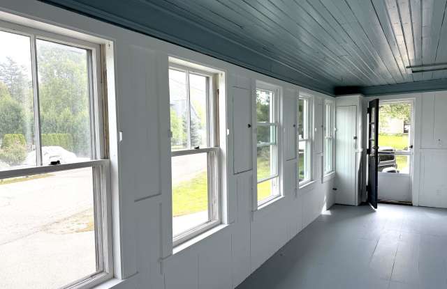 185 Jones Avenue Gallery 4