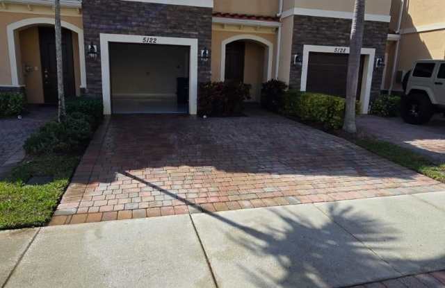 5122 Ashley River Road photos photos