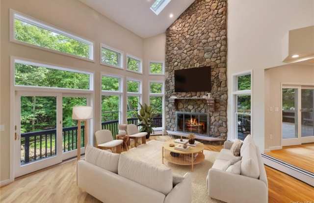 155 Thiells Mount Ivy Road - 155 Thiells Mount Ivy Road, Thiells, NY 10984