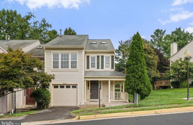 3860 WAYTHORN Place Gallery 2