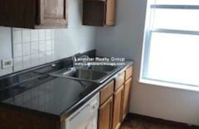 3157 West Argyle Gallery 3