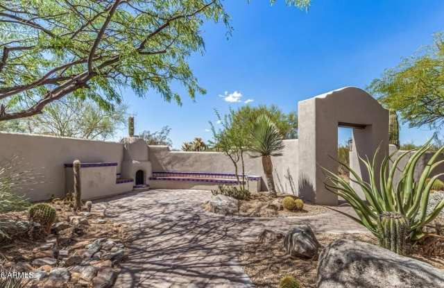30600 N PIMA Road Gallery 3