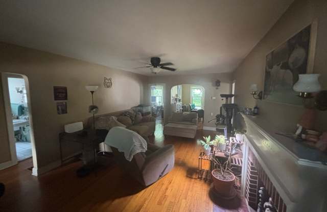Near Missouri State University and Walking Distance to Mercy Hospital Gallery 4