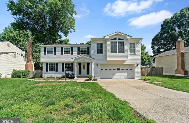 12312 STREAMVALE CIRCLE photos photos