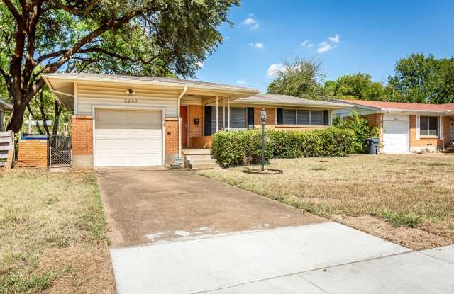 3/1.5 Updated Mid-Century Home in Casa View - 2357 Highwood Drive, Dallas, TX 75228