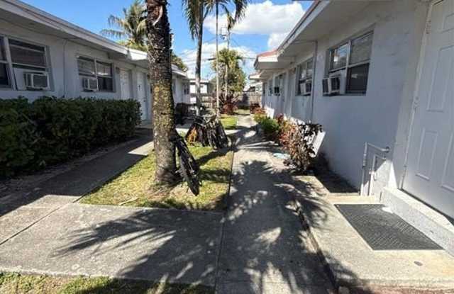 720 SW 7th St photos photos