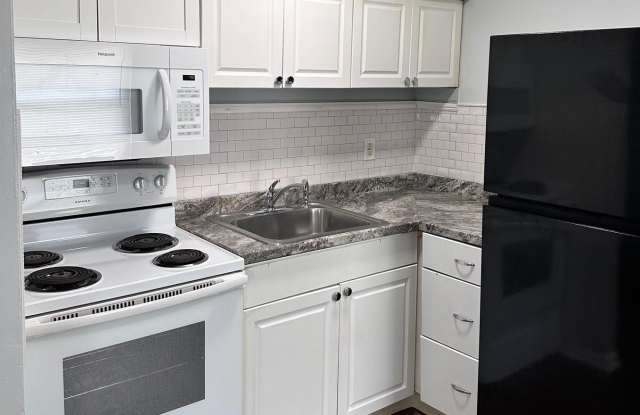 2631 PARKSIDE TERRACE - 2631 Parkside Terrace, Parkside, PA 19015