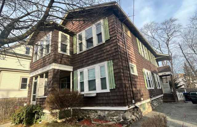 147 Oakland Ave. - 147 Oakland Avenue, Methuen Town, MA 01844