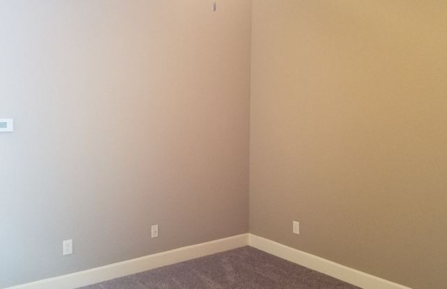 2172 Southwest Timbertrace Lane Gallery 3