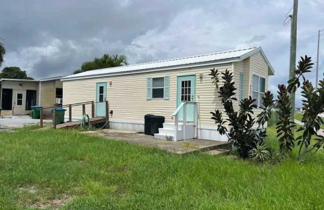 5430 N Us Highway 1 unit: #8 photos photos