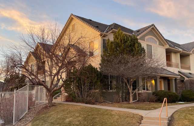 Stunning Condo with Pool View and Luxurious Upgrades photos photos Stunning Condo with Pool View and Luxurious Upgrades photos photos