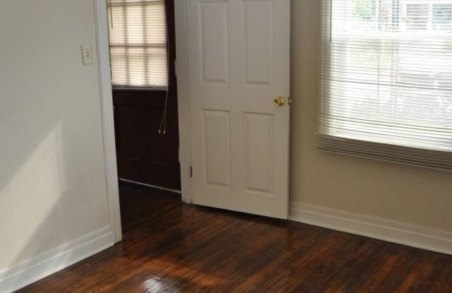 Now Pre-Leasing for 2027-28 School Year! Gallery 4