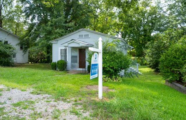 1106 8th Ave - 1106 8th Ave, Jasper, AL 35501
