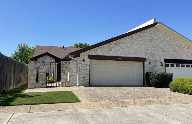 1801 Woodstone Drive - 1801 Woodstone Drive, Kerrville, TX 78028