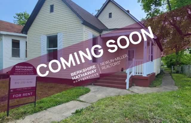 3-bedroom home on the south side of town offers great space and a location just blocks from Davis Park Elementary photos photos