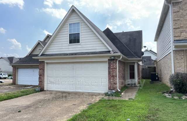 9221 Lazzini Ln photos photos