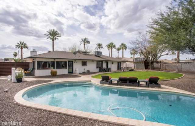8550 E Sells Dr - 8550 East Sells Drive, Scottsdale, AZ 85251
