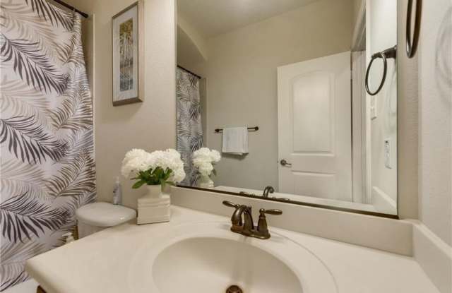 6477 Naples Drive Gallery 4