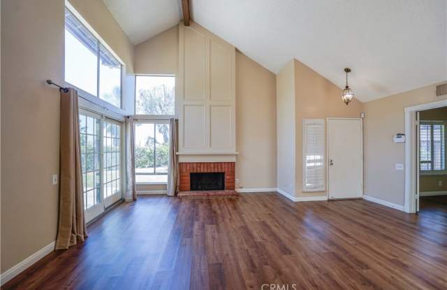 1961 Clear River Lane Gallery 3