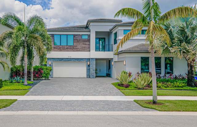 17119 Aquavera Way photos photos