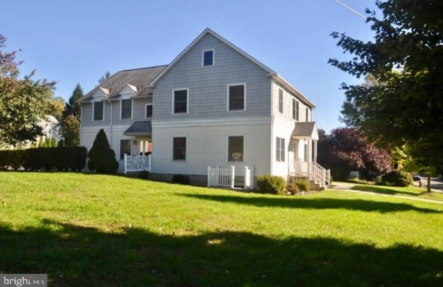 23 BROOKSIDE AVENUE - 23 Brookside Avenue, Pennington, NJ 08534