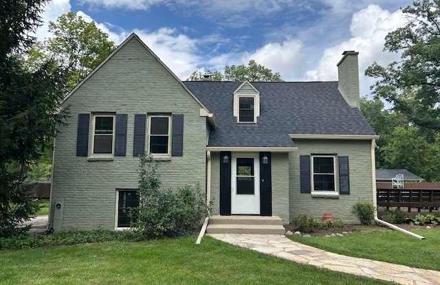 3120 Deerfield Road - 3120 Deerfield Road, Riverwoods, IL 60015