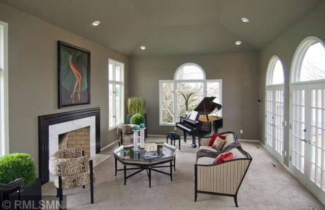100 Spur Circle Gallery 3