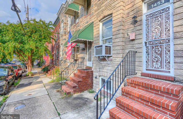 1453 WOODALL Street Gallery 1