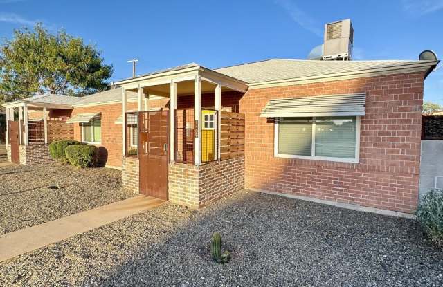 1409 N 5TH Street photos photos