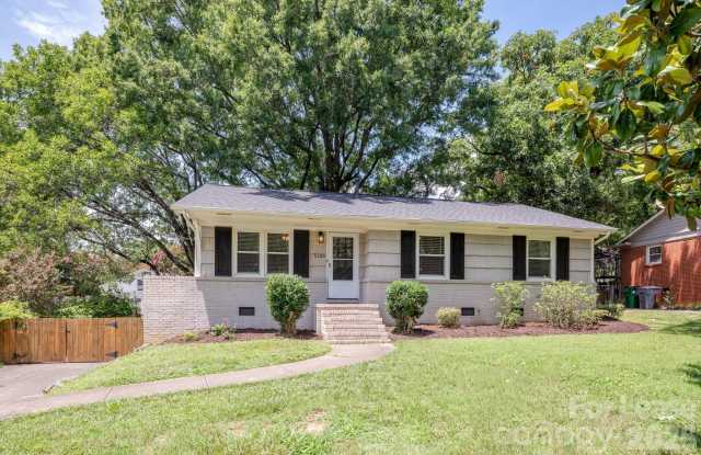 1129 Eastview Drive photos photos