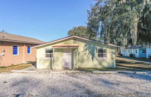 114 E NORTHSIDE Drive Gallery 1