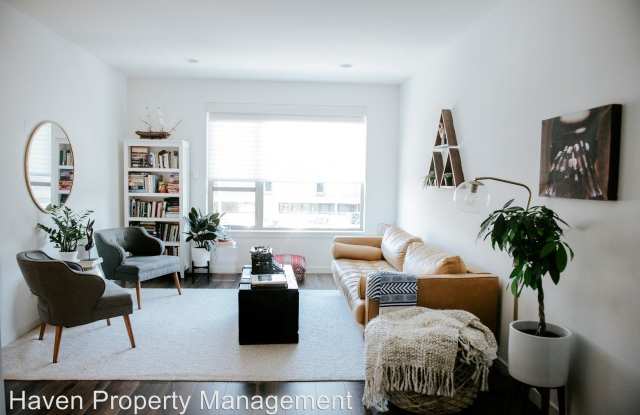 1907 25th Ave S Unit A Gallery 3