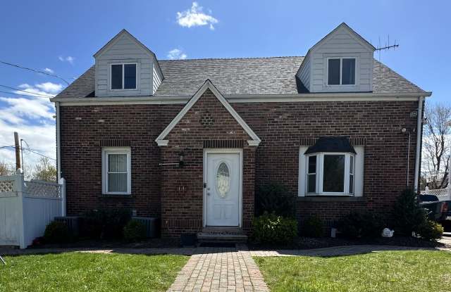 14 Thill Street photos photos