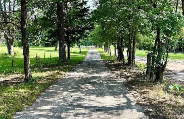 14508 Hwy 31 W photos photos
