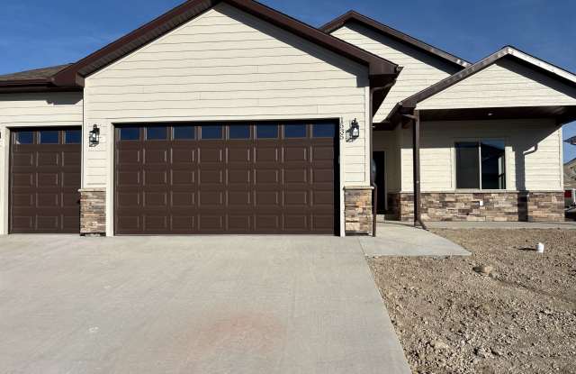 1535 Magpie Gulch Street photos photos
