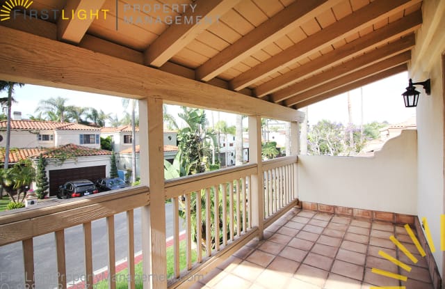 11 Arbolado Ct - 11 Arbolado Court, Manhattan Beach, CA 90266
