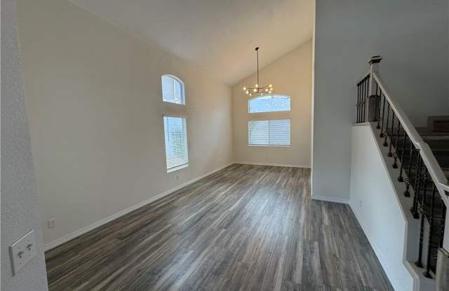 9712 English Saddle Circle Gallery 3