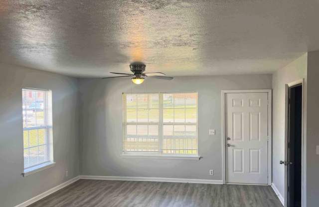 Cozy 3 Bedroom in Elizabethtown photos photos