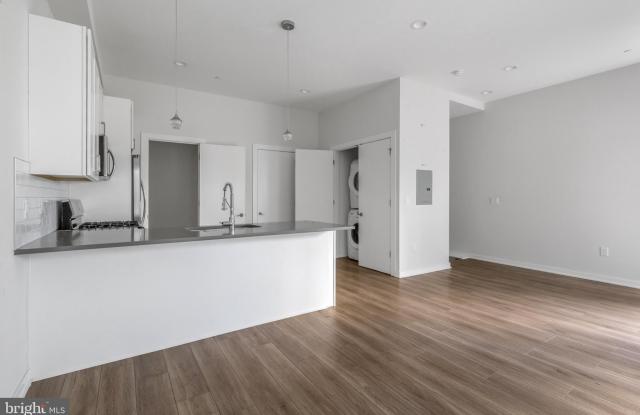 360 MONASTERY Avenue Gallery 2
