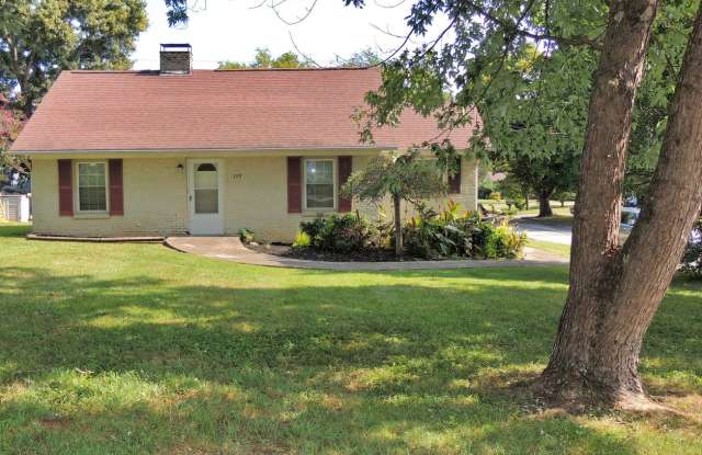 COMING SOON!   Available now Beautiful 3 Bedroom in ALCOA! photos photos
