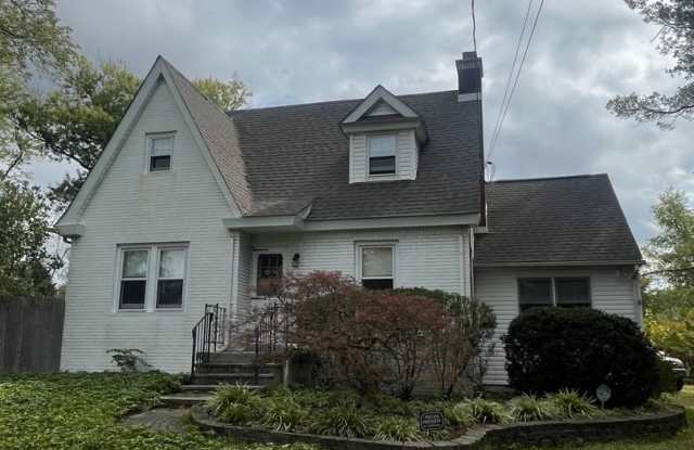 3 Bd / 1.5 Bth Doylestown Home - Central Bucks SD - 1523 Lower State Road, Bucks County, PA 18901