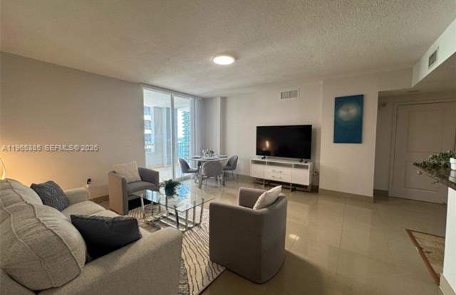 170 SE 14th St unit 1108 (A11965385) photos photos