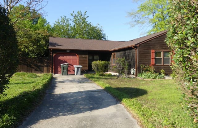 2 Delmont Circle - 2 Belmont Court, Hampton, VA 23666
