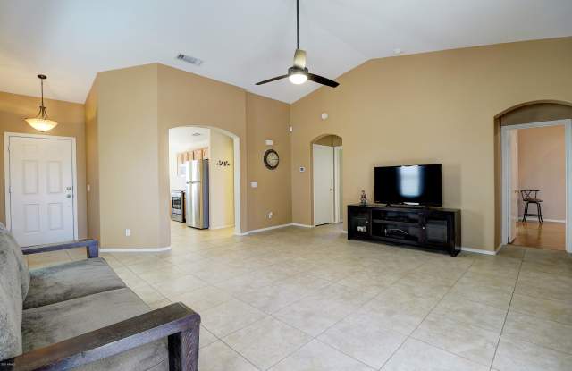 13025 W CHARTER OAK Road Gallery 2