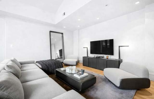 640 Broadway Gallery 3