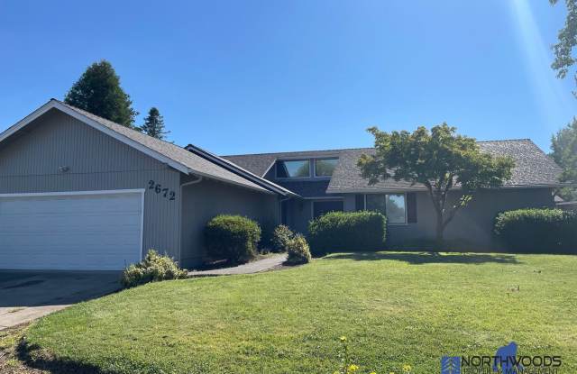 ***MOVE IN SPECIAL $600 off First Month's Rent***Charming 3 Bedroom 2 Bath Home in Very Nice Neighborhood photos photos